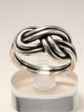 James Avery TRUE LOVE double knot/infinity ring RETIRED.